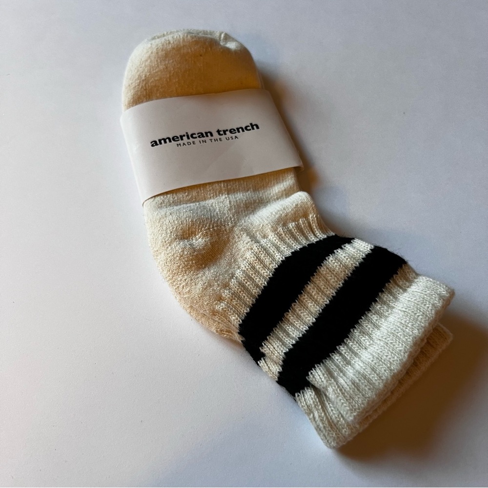 AMERICAN TRENCH WOMENS RETRO QUARTER CREW STRIPE SOCKS CREAM BLACK STRIPE OS NWT - Picture 7 of 12